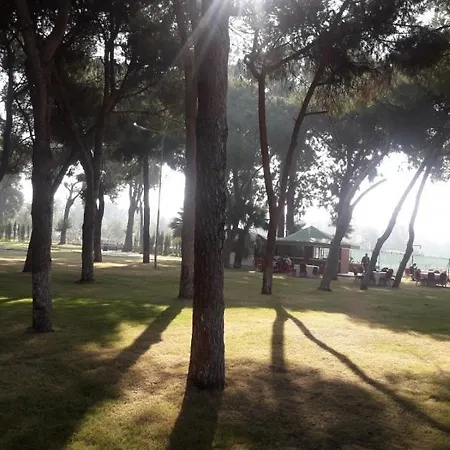 Alsancak Uygulama Oteli Hotel *